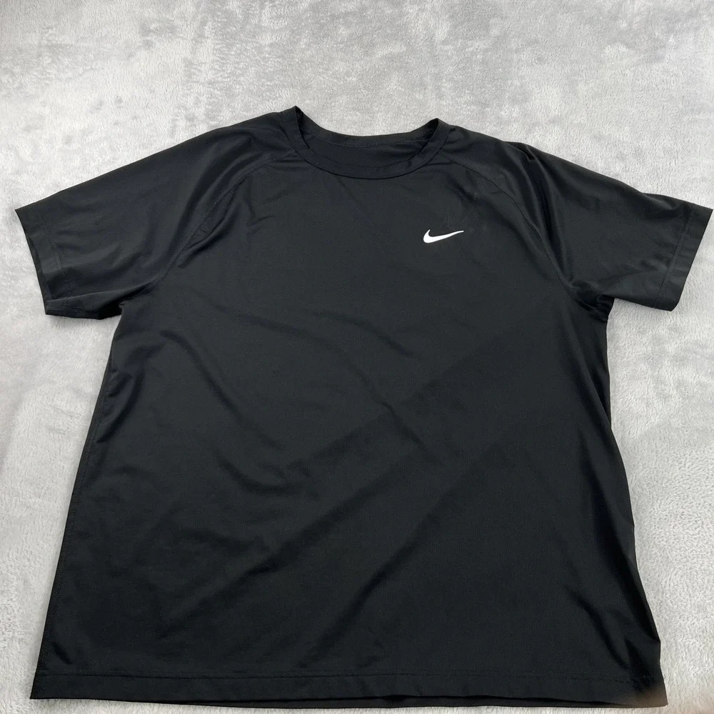 Nike Dri-FIT T-Shirt Mens Black XL Short Sleeve Athletic Training Swoosh Logo